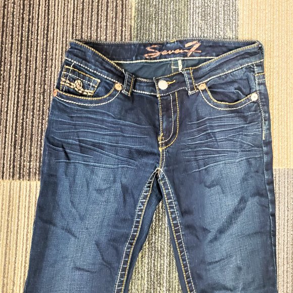 Seven7 Women's Size 8 Blue Curvy Bootcut Dark Wash Cotton Blend Stretch Jeans - Picture 3 of 11